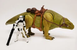 Hasbro Star Wars Legacy Collection Dewback And Sandtrooper (no Package) -Hasbro 20230418 172254 78739.1681853816
