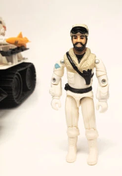 Hasbro GI Joe (1986-7) Snowcat With Frostbite, Iceberg And Instructions -Hasbro 20230722 102953 31077.1690041646