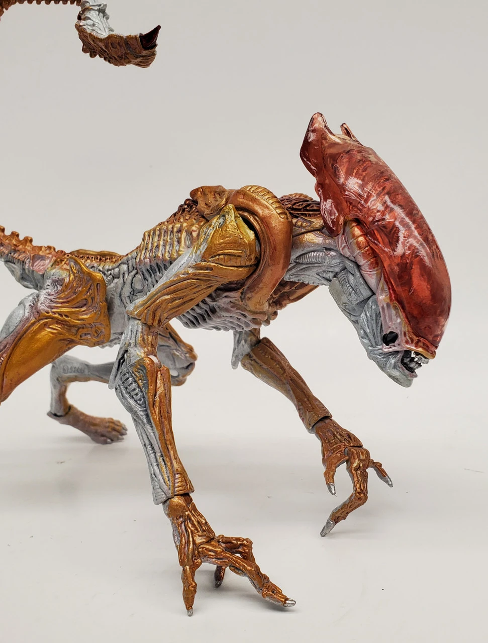 Hasbro NECA Aliens - 7" Scale Action Figure - Kenner Tribute Panther Alien (no Package) 4 Hasbro NECA Aliens - 7" Scale Action Figure - Kenner Tribute Panther Alien (no Package) - Image 2