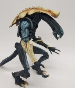 Hasbro NECA Aliens - 7" Scale Action Figure - Chrysalis Alien (no Package)