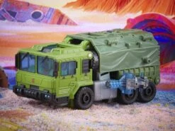 Hasbro Transformers Generations Legacy Voyager Class Bulkhead Action Figure -Hasbro 5010993942107e cbb54f86 2853 460c a93b 1d6a681d426a