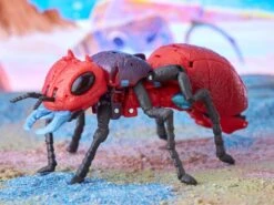 Hasbro Transformers Generations Legacy Voyager Class Predacon Inferno Action Figure -Hasbro 5010994110307e