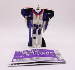Hasbro Transformers Classics Astrotrain Deluxe Class (No Package)